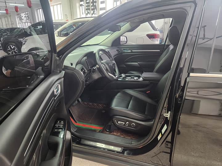 Фото 7 - GAC Trumpchi GS8