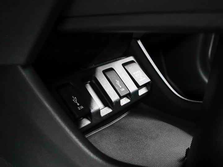 Фото 12 - Honda Vezel