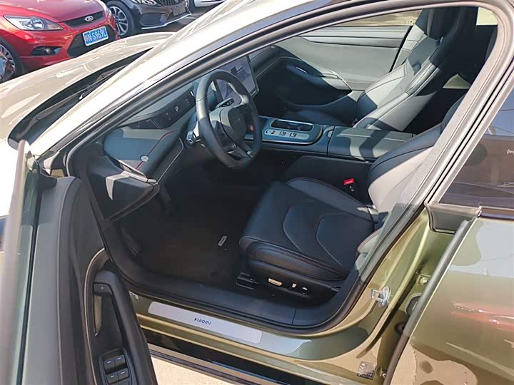 Фото 16 - Xiaomi SU7