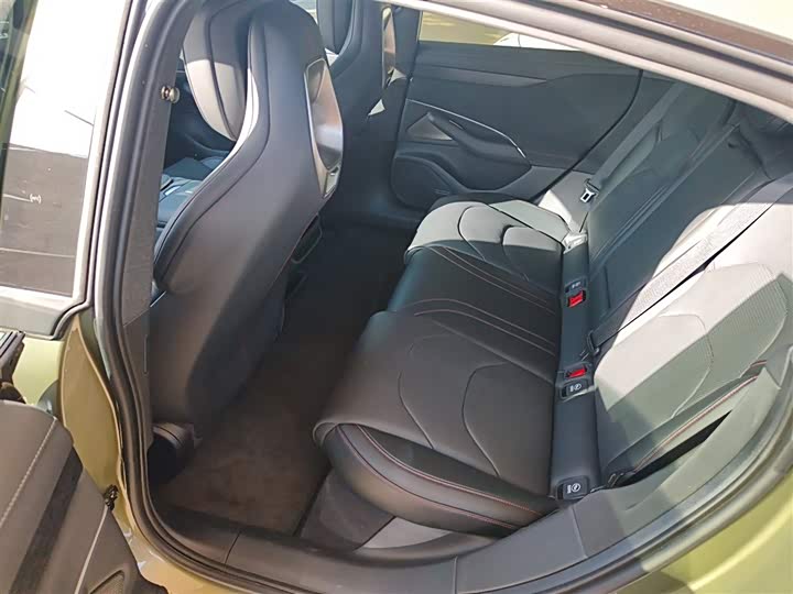 Фото 17 - Xiaomi SU7