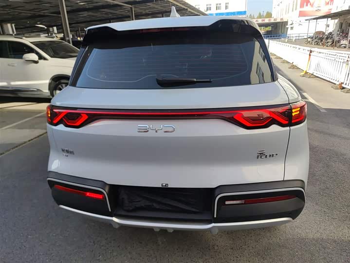 Фото 6 - BYD Yuan Up