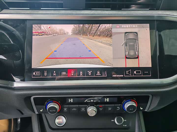 Фото 6 - Audi Q3