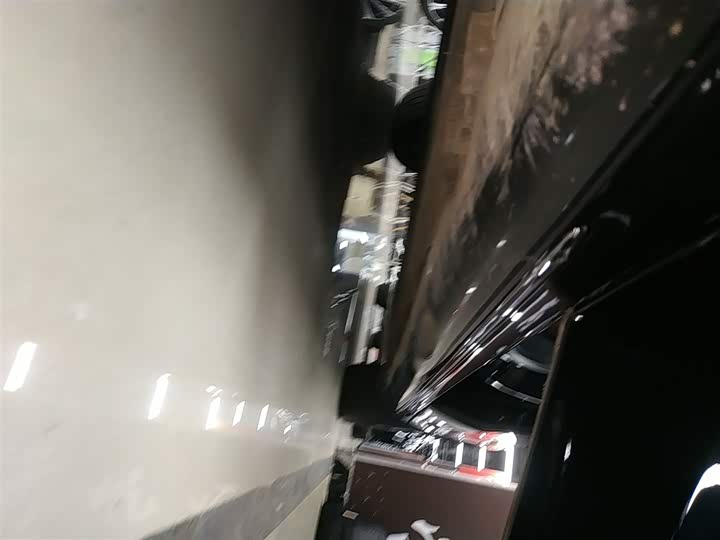 Фото 22 - Mercedes-Benz E-Class