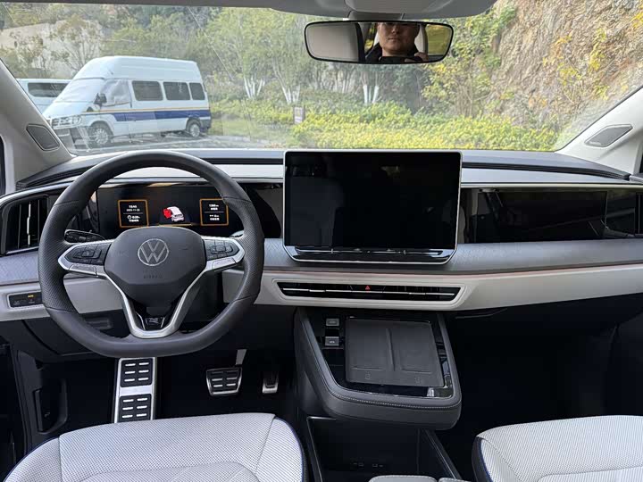 Фото 7 - Volkswagen Talagon