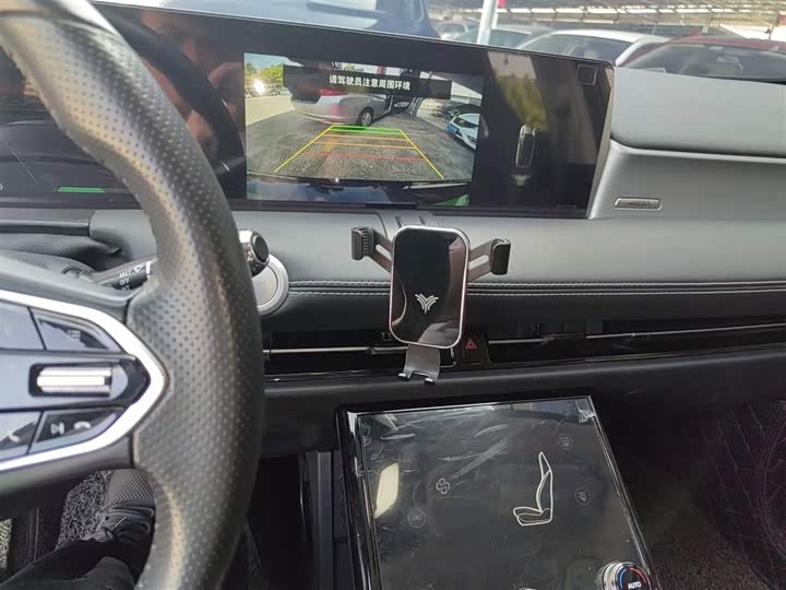 Фото 13 - Hozon U