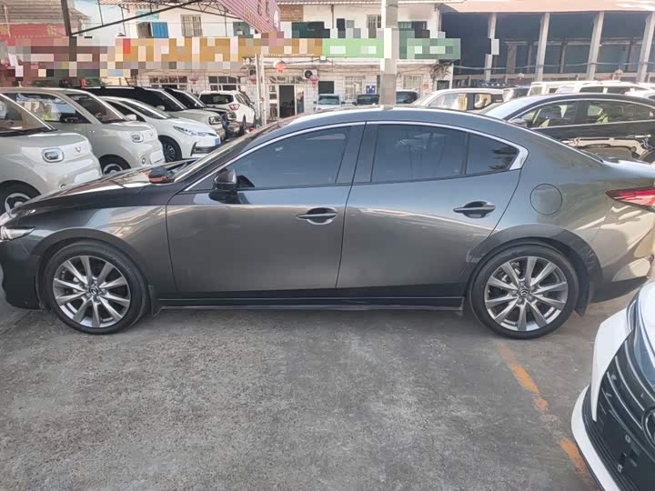 Фото 5 - Mazda 3 (Axela)