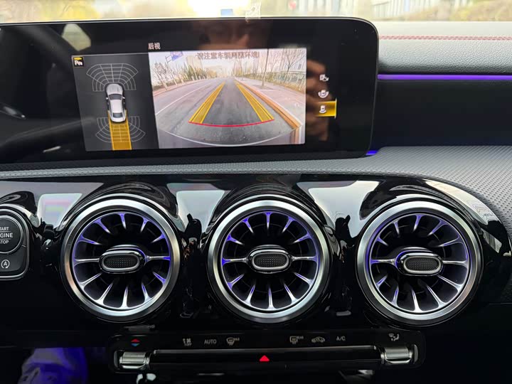 Фото 6 - Mercedes-Benz CLA-Class