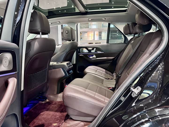 Фото 6 - Mercedes-Benz GLE-Class