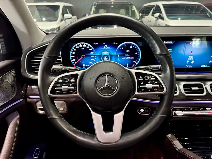 Фото 9 - Mercedes-Benz GLE-Class