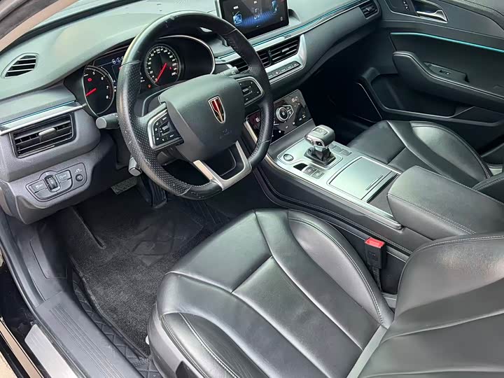 Фото 4 - Hongqi H5