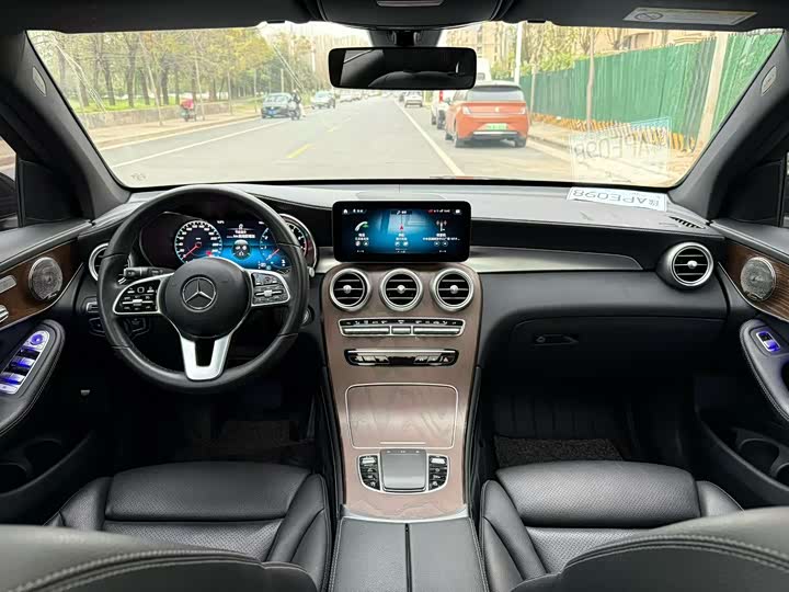 Фото 5 - Mercedes-Benz GLC-Class