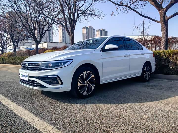 Фото 1 - Volkswagen Bora