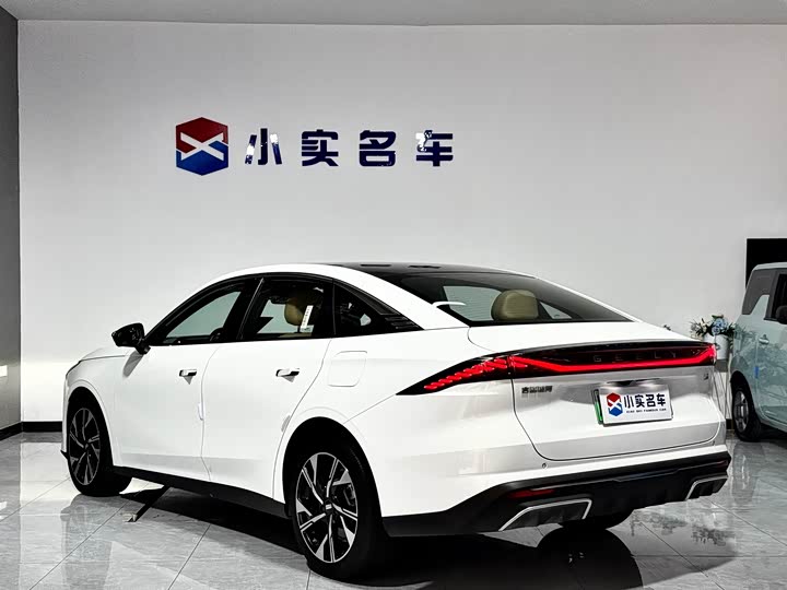 Фото 9 - Geely Galaxy L6