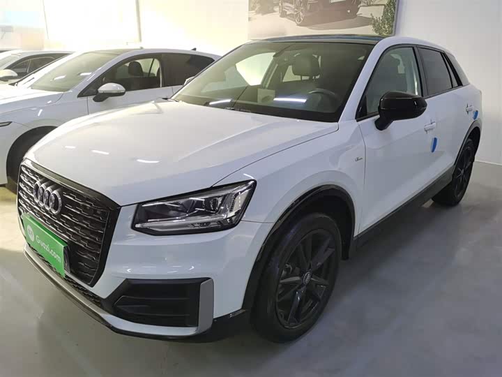 Фото 2 - Audi Q2L