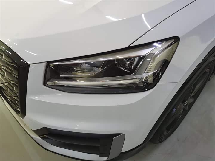 Фото 24 - Audi Q2L