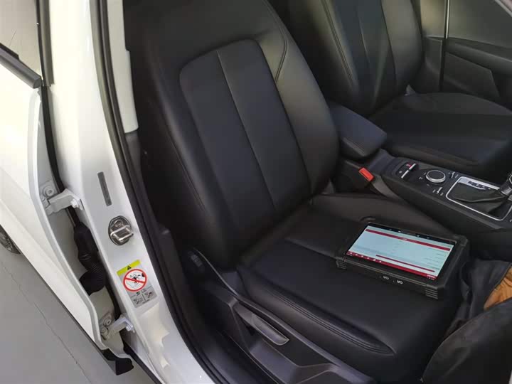 Фото 25 - Audi Q2L