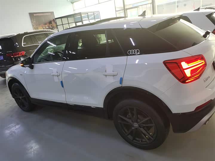 Фото 5 - Audi Q2L