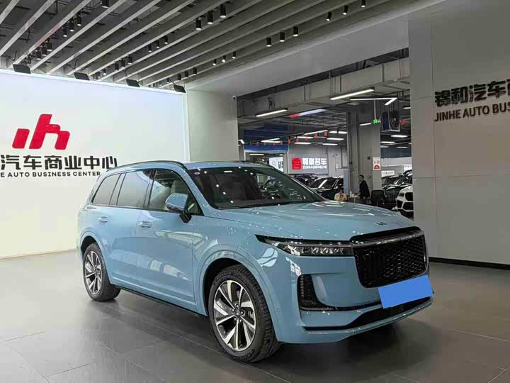 Фото 3 - LiXiang One