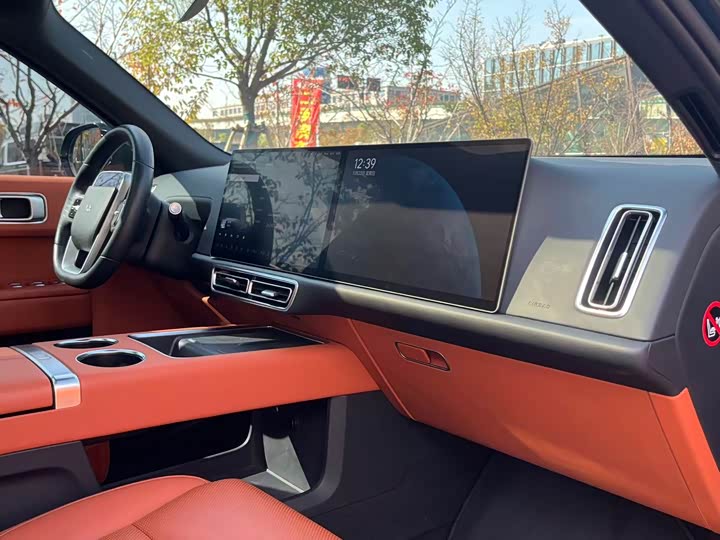 Фото 12 - LiXiang L9