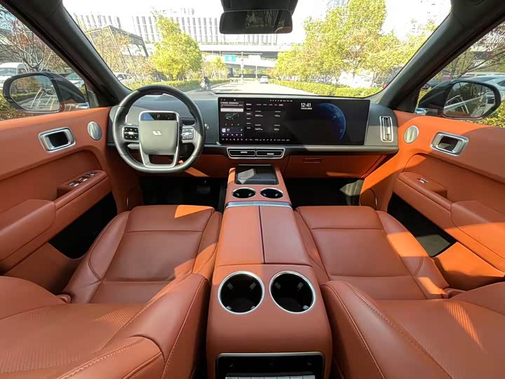 Фото 6 - LiXiang L9