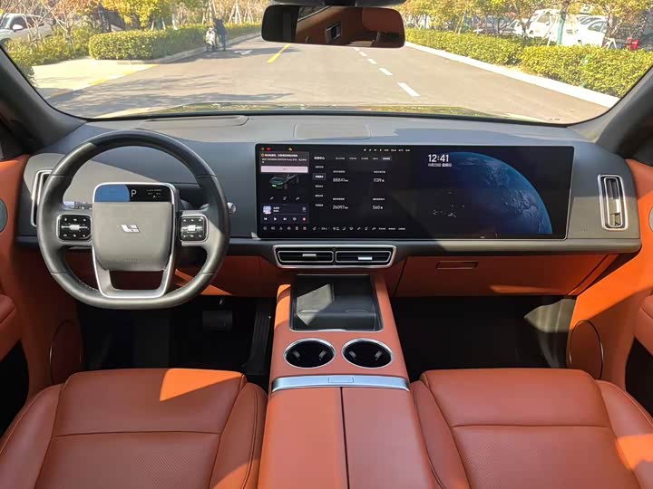 Фото 7 - LiXiang L9