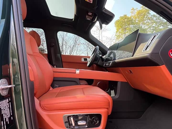 Фото 8 - LiXiang L9