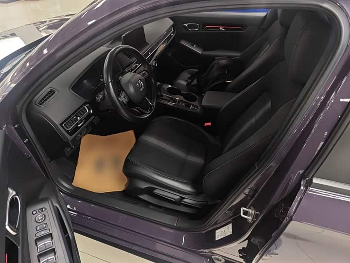 Фото 16 - Honda Civic