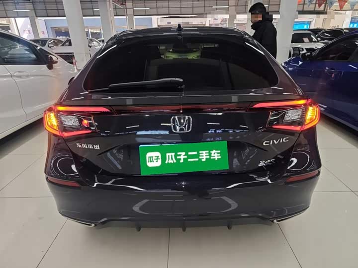 Фото 6 - Honda Civic