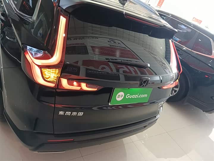 Фото 6 - Honda CR-V