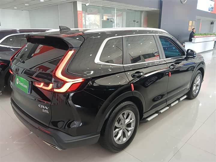 Фото 7 - Honda CR-V