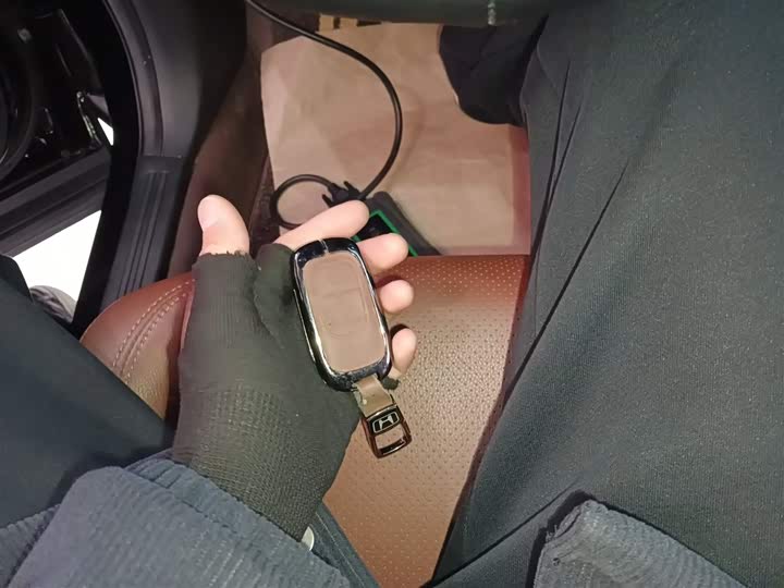 Фото 9 - Honda CR-V