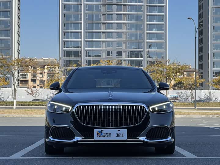 Фото 3 - Mercedes-Benz Maybach S-Class