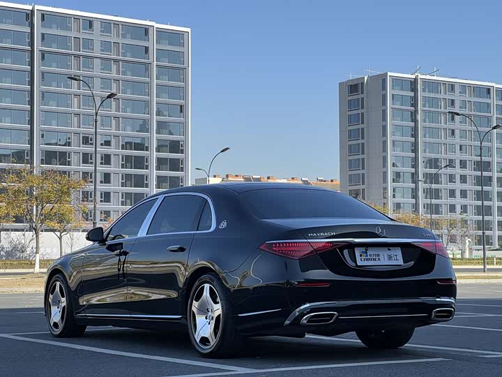 Фото 6 - Mercedes-Benz Maybach S-Class