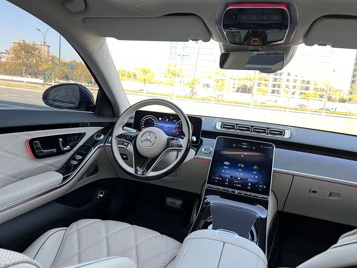 Фото 8 - Mercedes-Benz Maybach S-Class