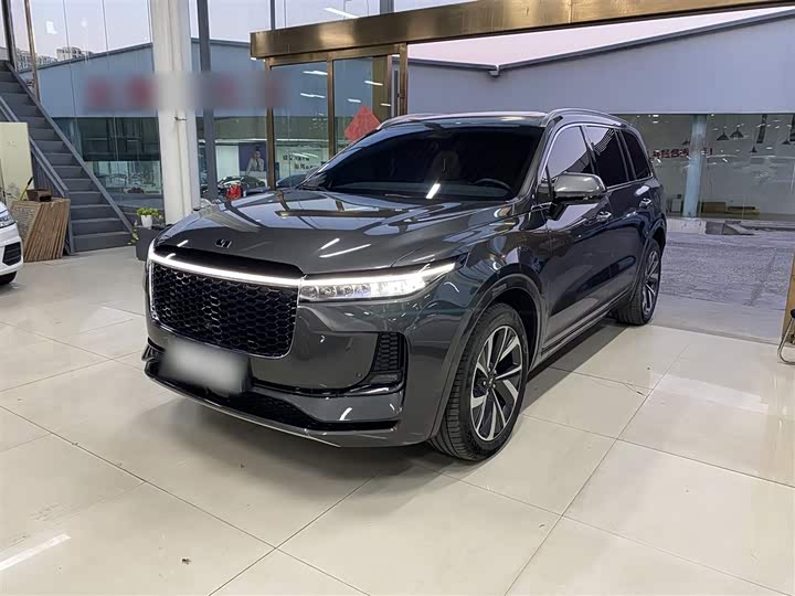 Фото 3 - LiXiang One