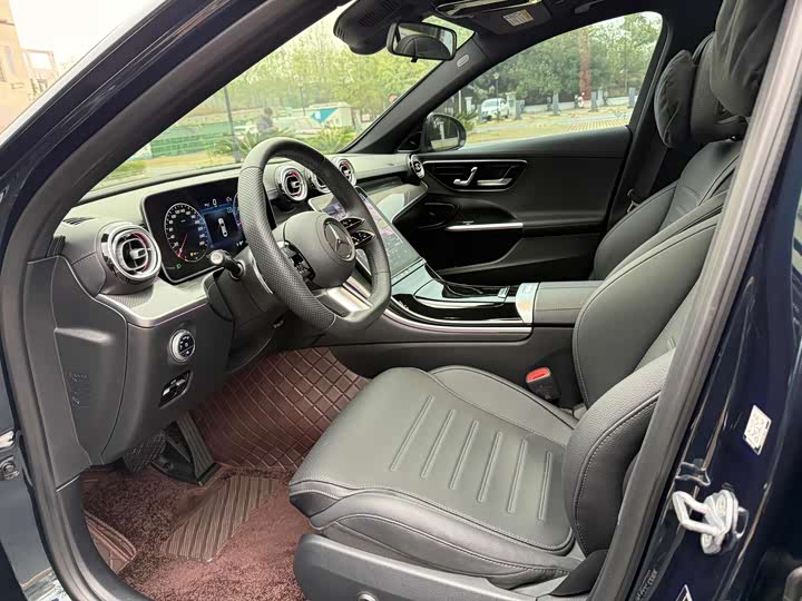 Фото 8 - Mercedes-Benz C-Class