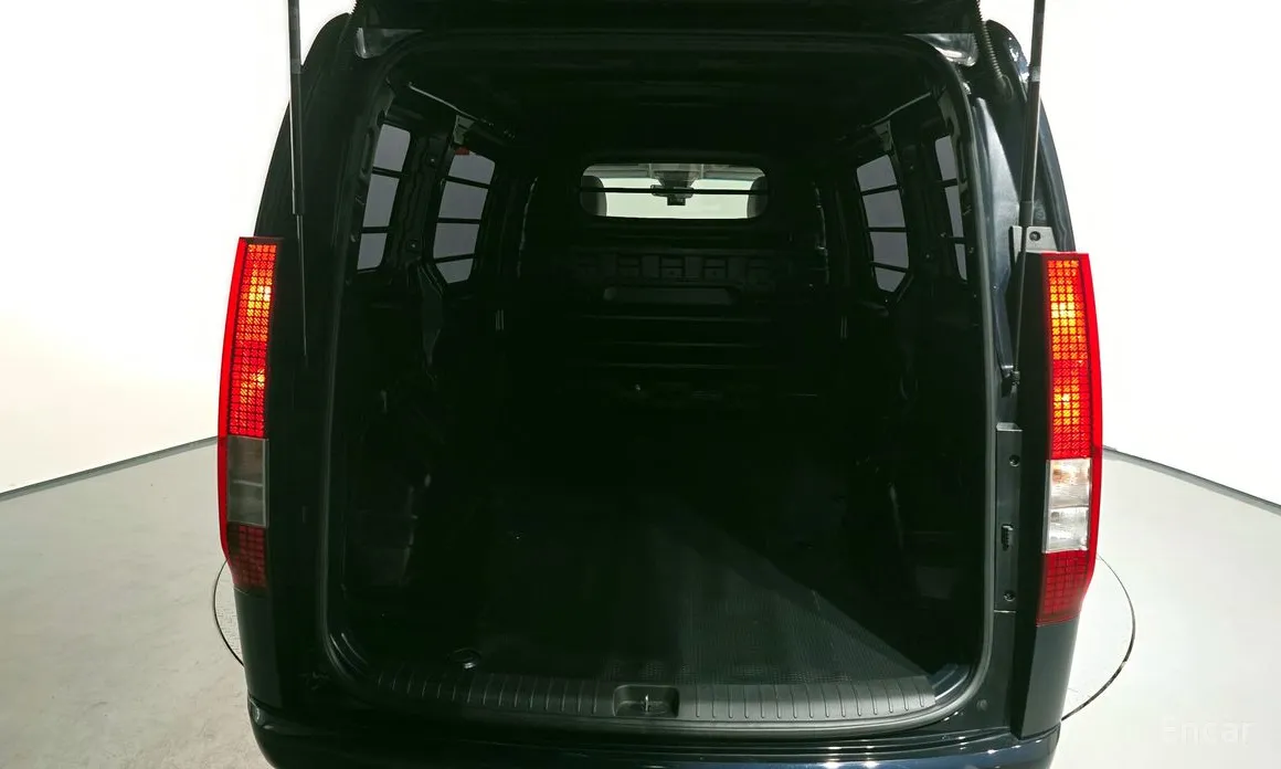 Фото 20 - Hyundai Staria