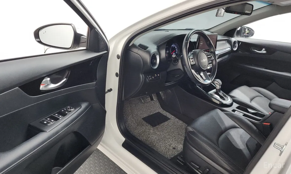 Фото 10 - Kia K3