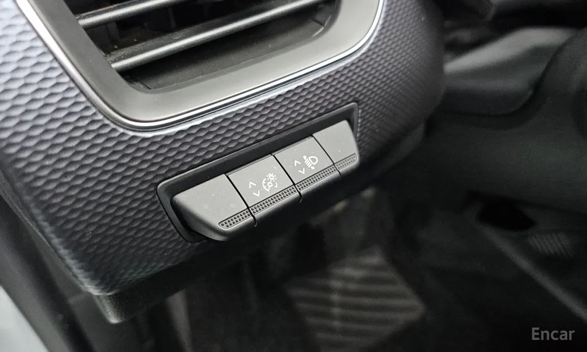 Фото 14 - Renault XM3