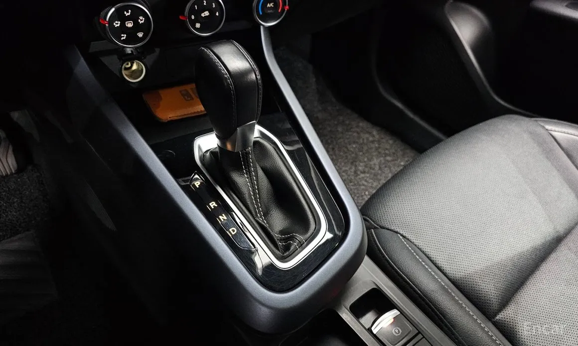 Фото 9 - Renault XM3