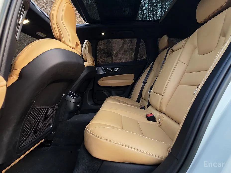 Фото 18 - Volvo V60