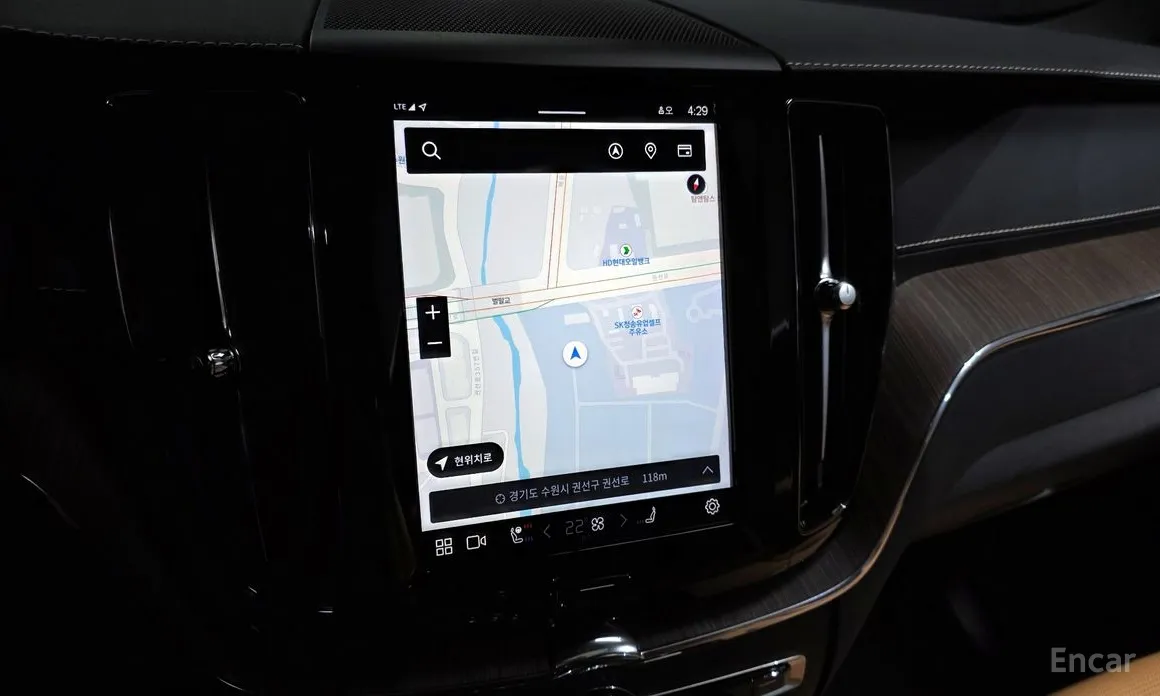 Фото 14 - Volvo XC60