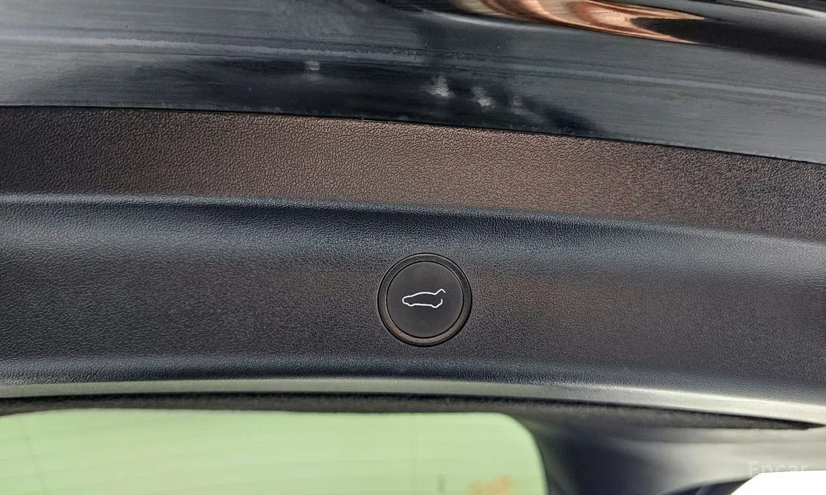 Фото 20 - Tesla Model Y