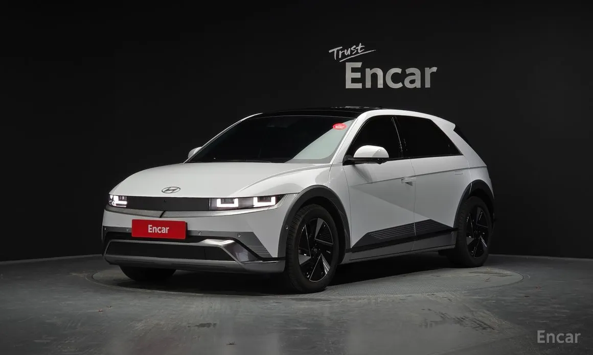 Фото 1 - Hyundai Ioniq 5