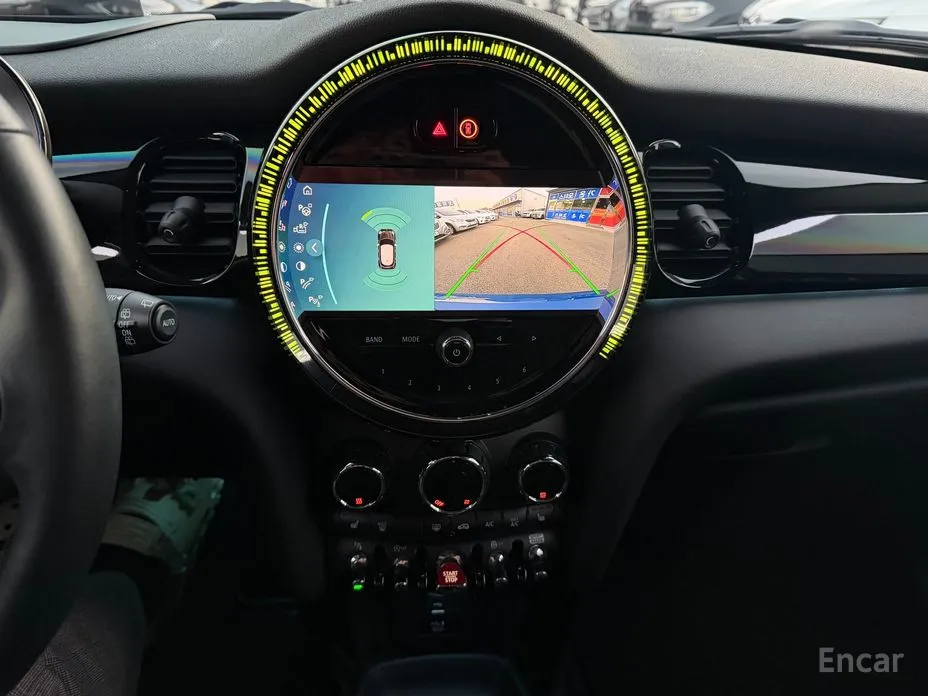 Фото 12 - Mini Cooper