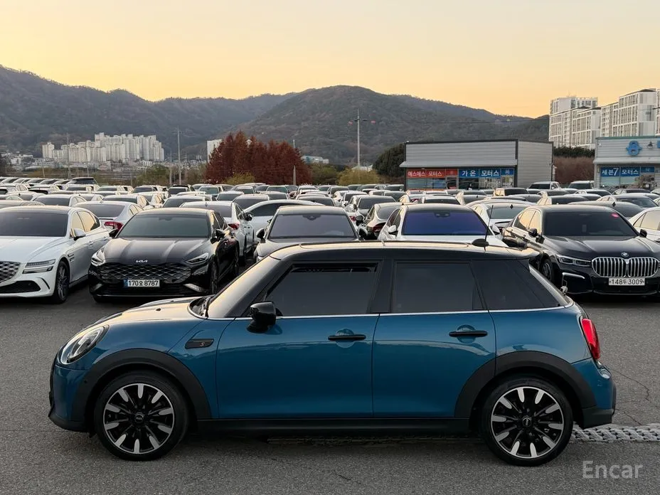 Фото 6 - Mini Cooper