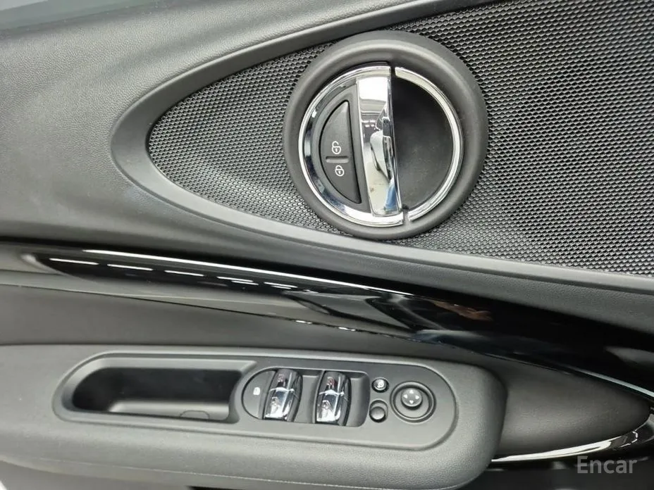 Фото 18 - Mini Clubman