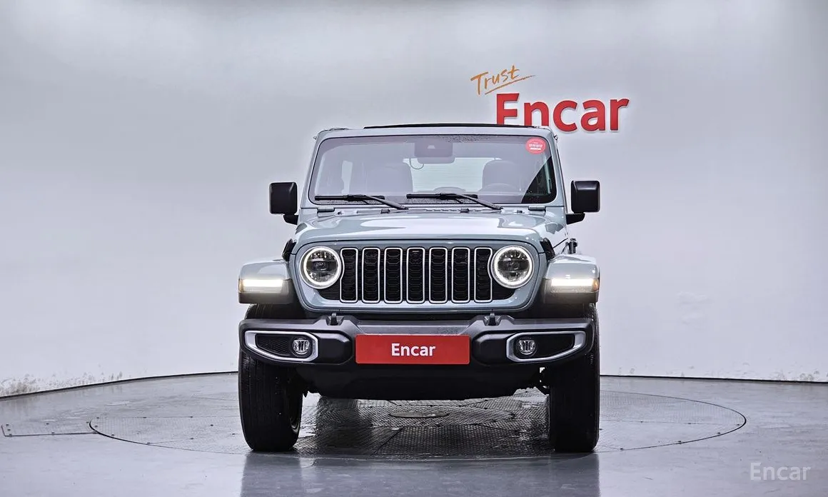 Фото 3 - Jeep Wrangler