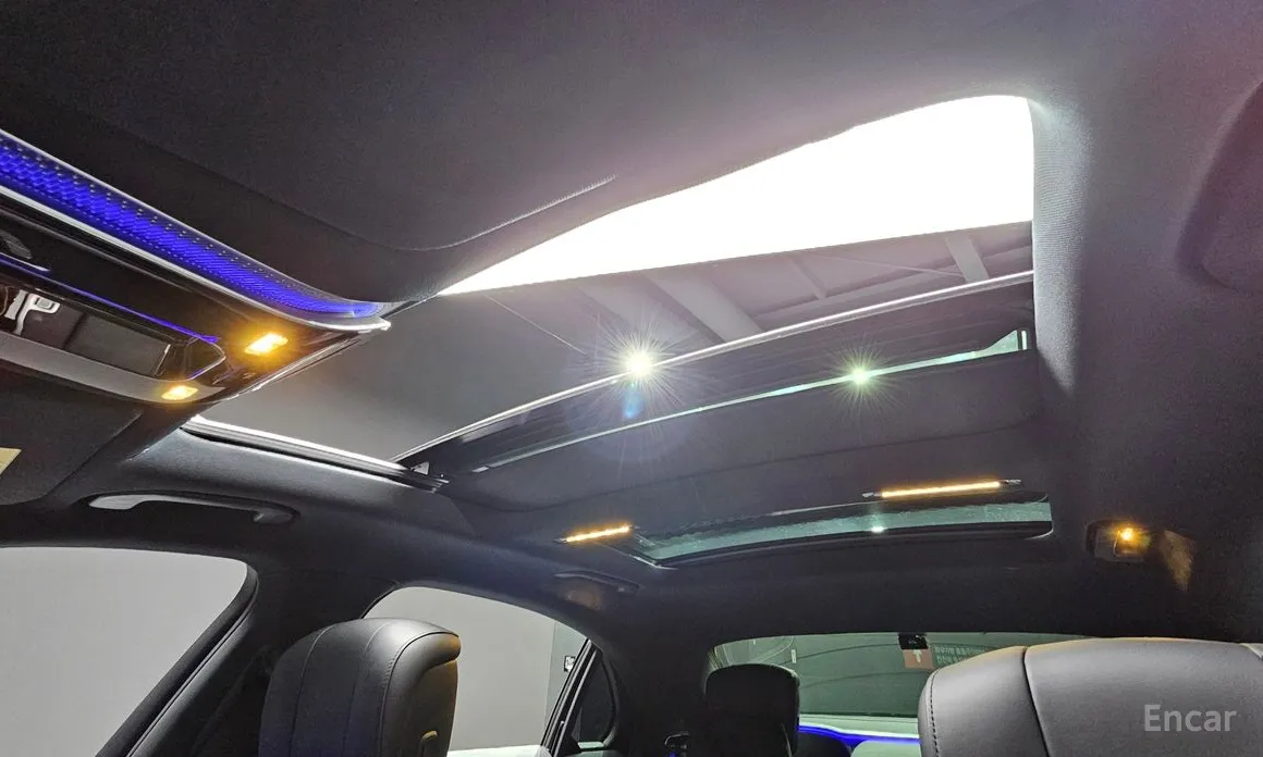 Фото 12 - Mercedes-Benz S-Class