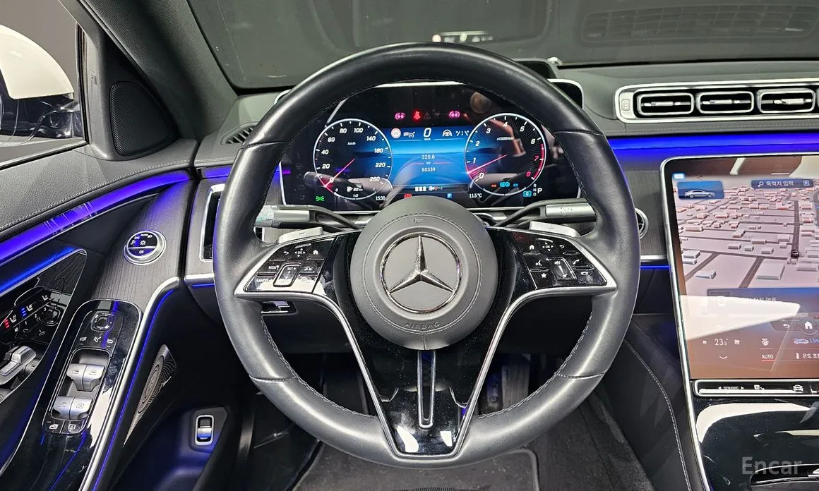 Фото 14 - Mercedes-Benz S-Class